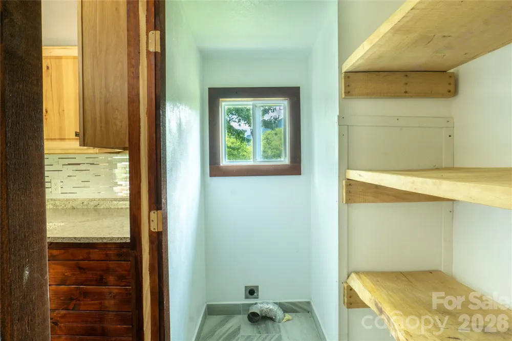 203 Justice Drive Clyde, NC 28721
