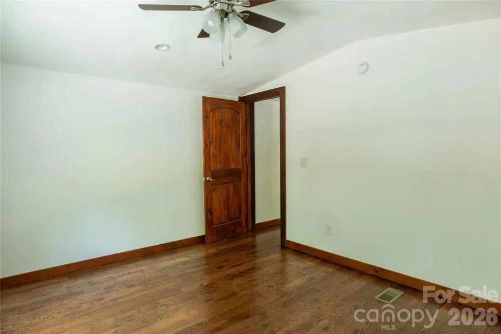 203 Justice Drive Clyde, NC 28721