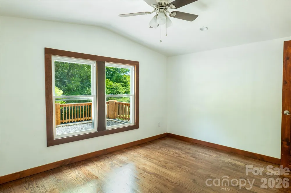 203 Justice Drive Clyde, NC 28721