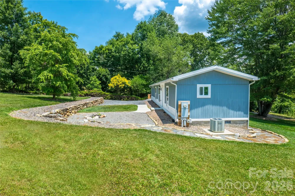 203 Justice Drive Clyde, NC 28721