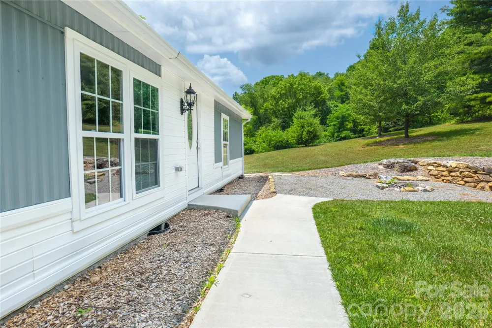 203 Justice Drive Clyde, NC 28721