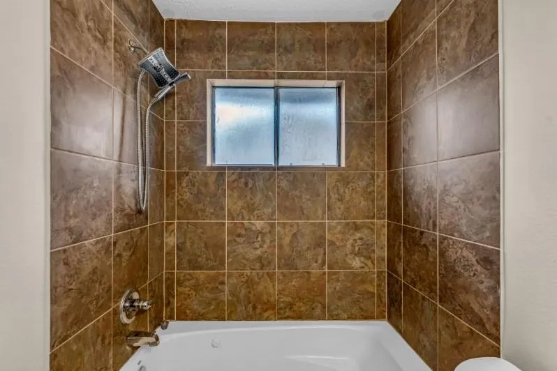 1728 Dolphin Drive Seabrook, TX 77586