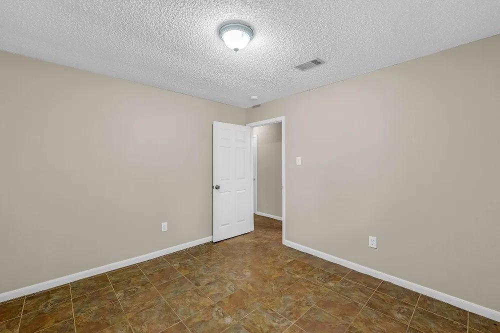 1728 Dolphin Drive Seabrook, TX 77586