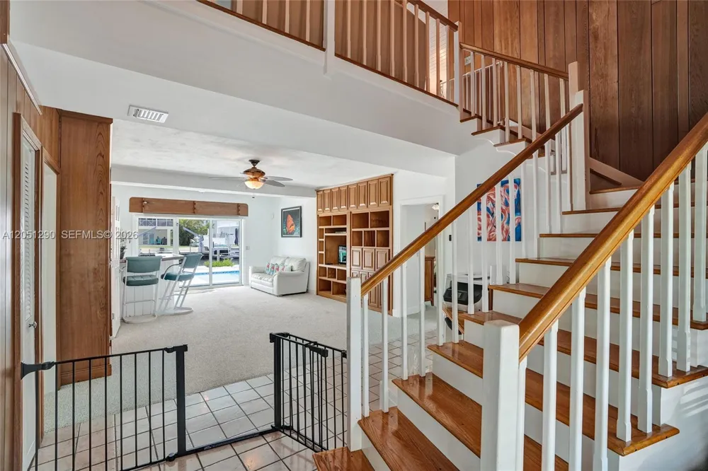107 Valencia Dr Islamorada, FL 33036
