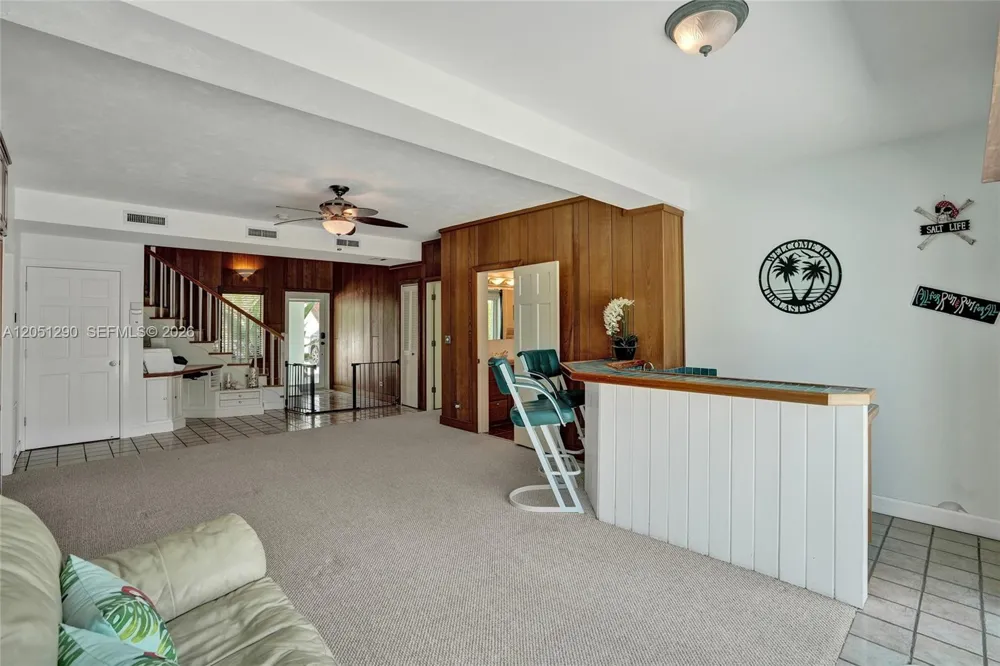 107 Valencia Dr Islamorada, FL 33036