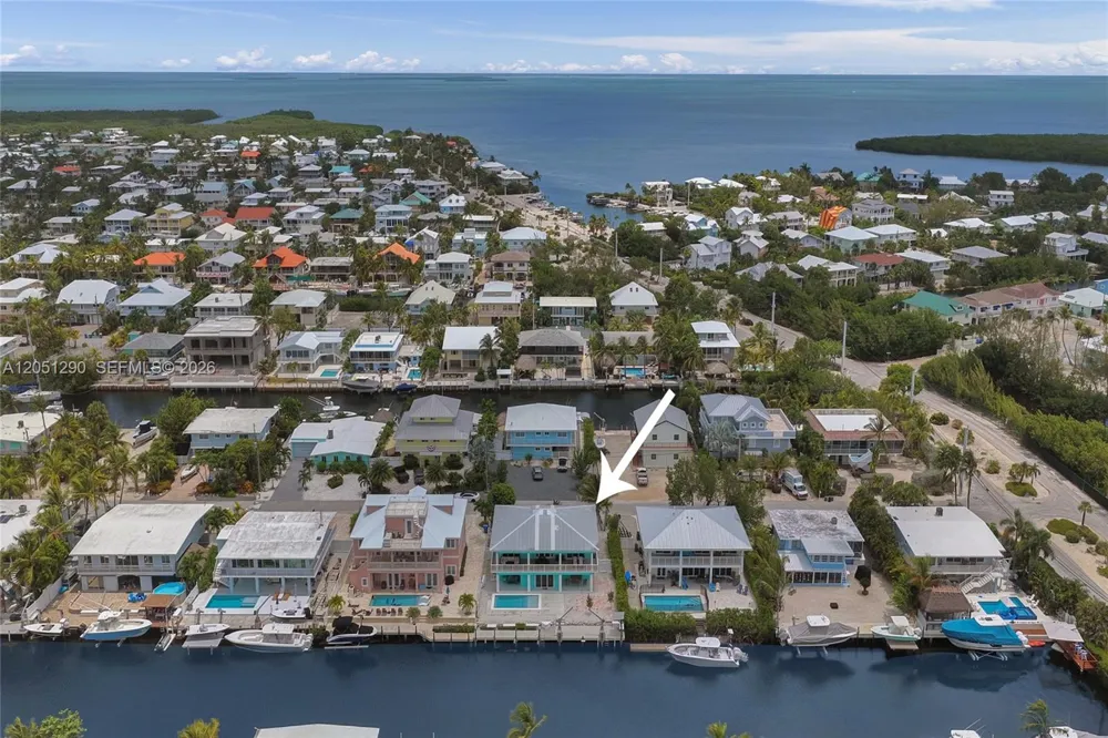 107 Valencia Dr Islamorada, FL 33036