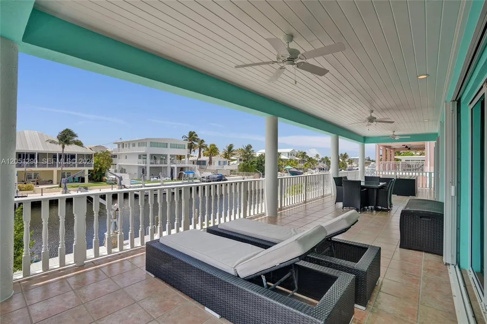 107 Valencia Dr Islamorada, FL 33036