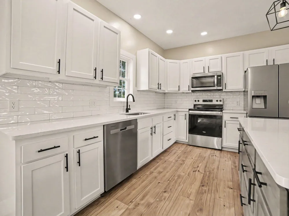 910 W Bradshaw Road Scottville, MI 49454