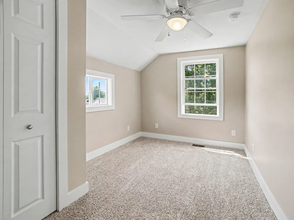 910 W Bradshaw Road Scottville, MI 49454