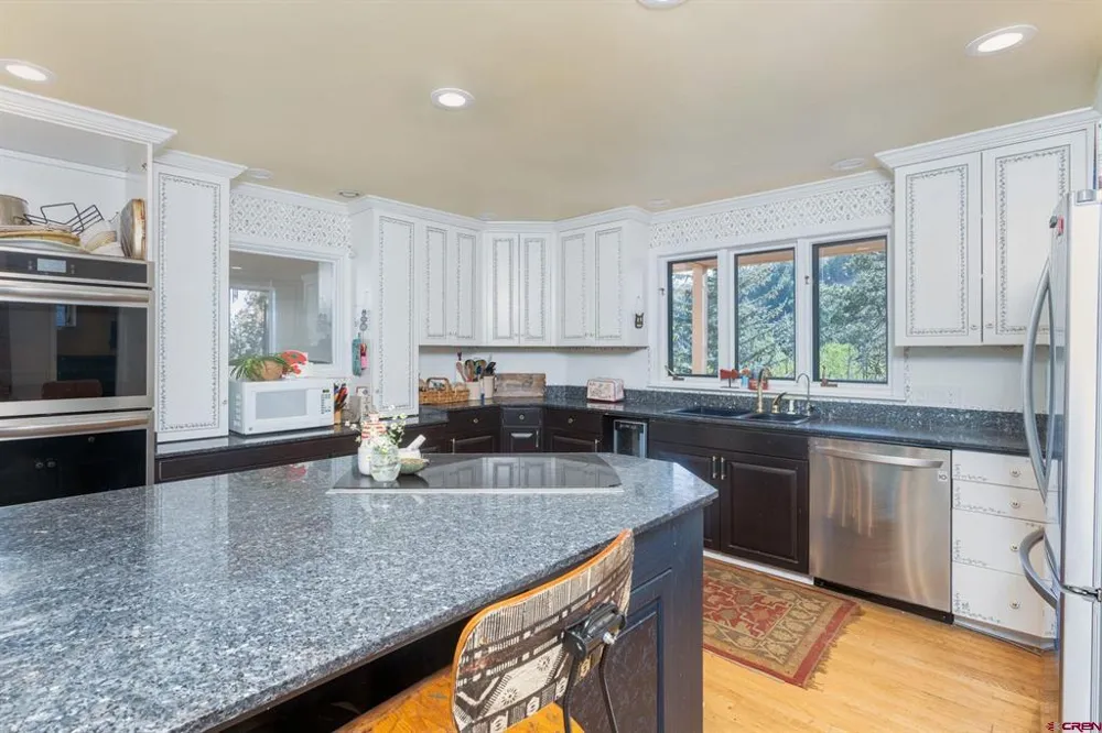1120 Silver Mesa Driveway Durango, CO 81301