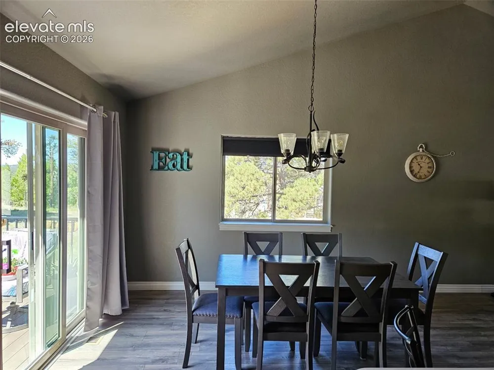 24 Big Horn Circle Florissant, CO 80816