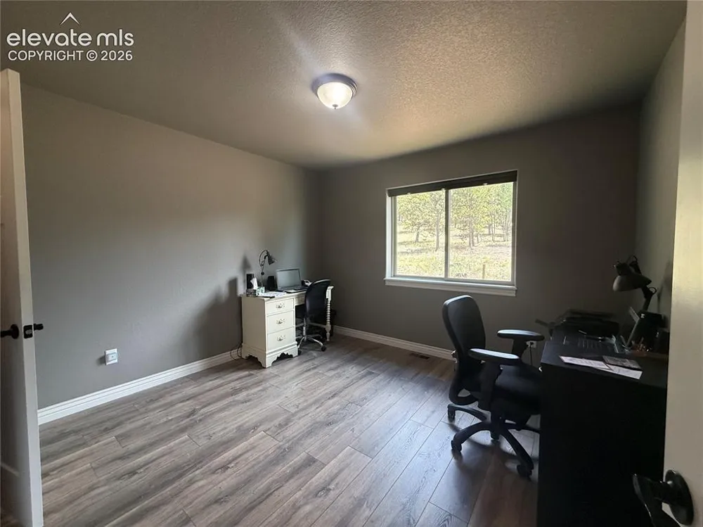 24 Big Horn Circle Florissant, CO 80816