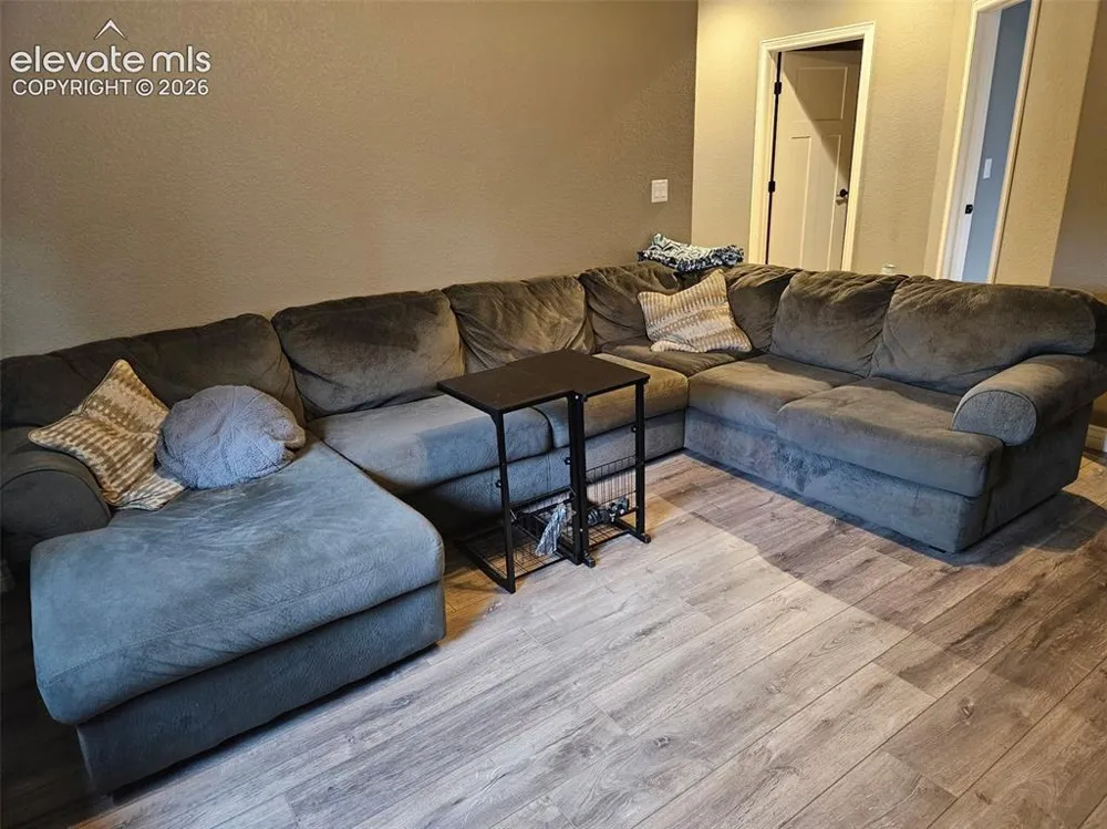24 Big Horn Circle Florissant, CO 80816
