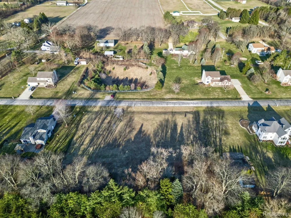 4640 Melanie Lane White Lake Charter Township, MI 48383