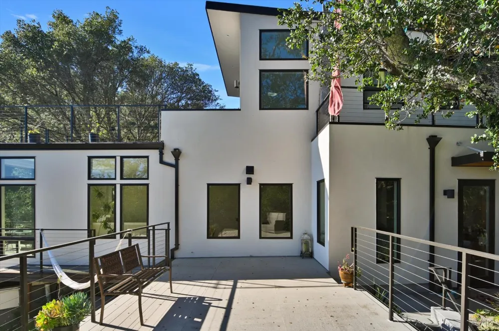 615 Oak Manor Drive Fairfax, CA 94930
