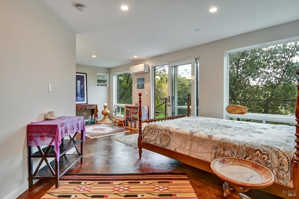 615 Oak Manor Drive Fairfax, CA 94930