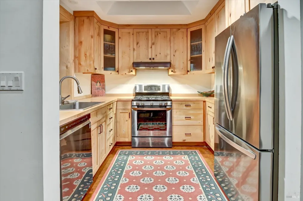 615 Oak Manor Drive Fairfax, CA 94930