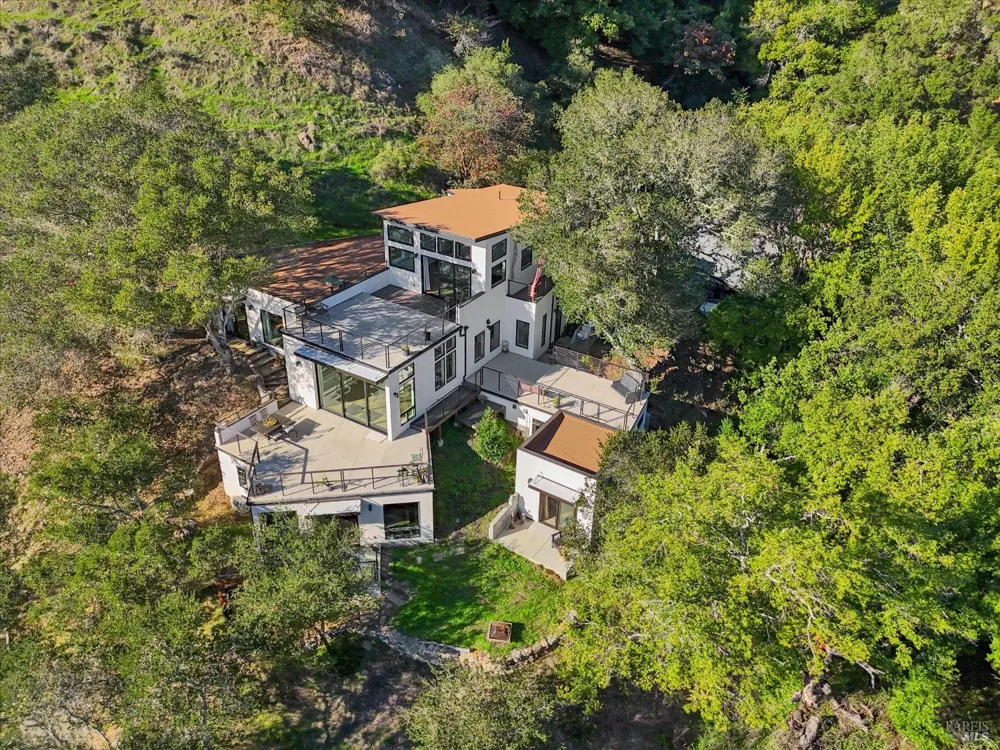 615 Oak Manor Drive Fairfax, CA 94930