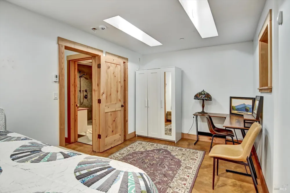 615 Oak Manor Drive Fairfax, CA 94930
