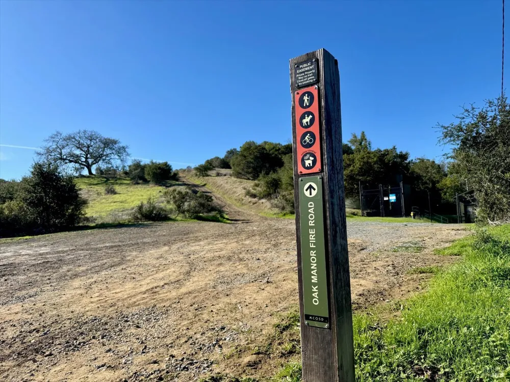 615 Oak Manor Drive Fairfax, CA 94930