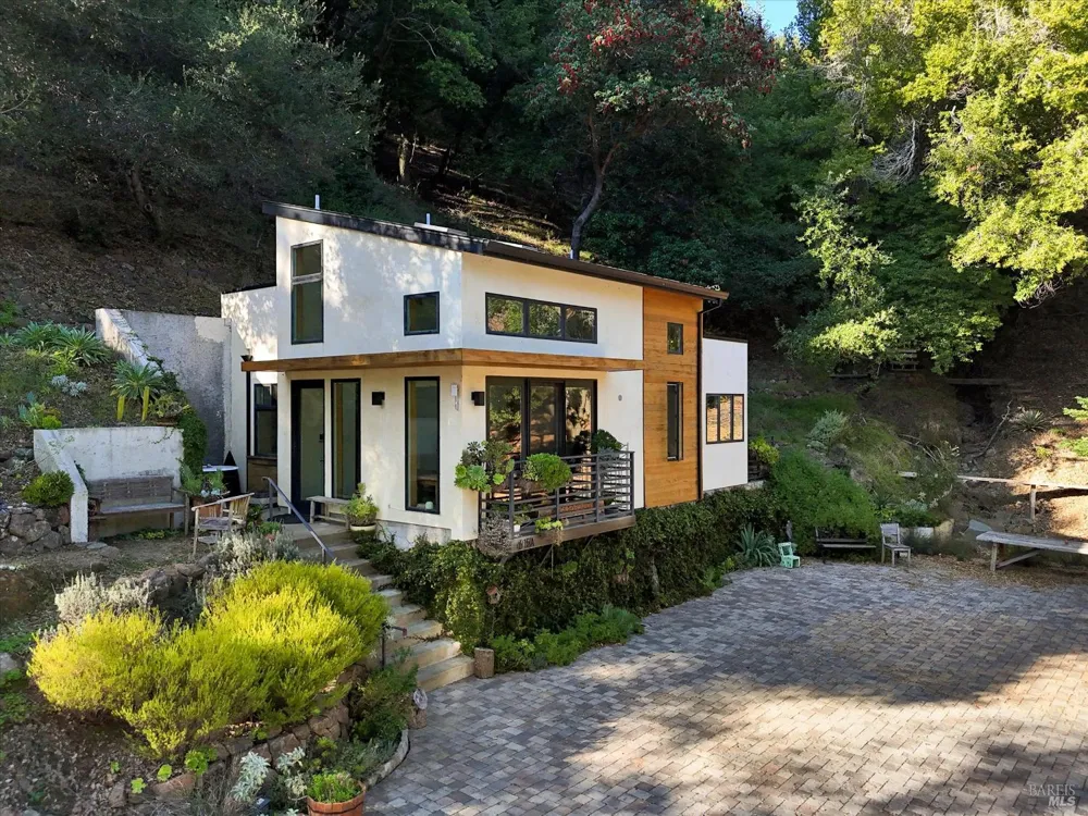 615 Oak Manor Drive Fairfax, CA 94930