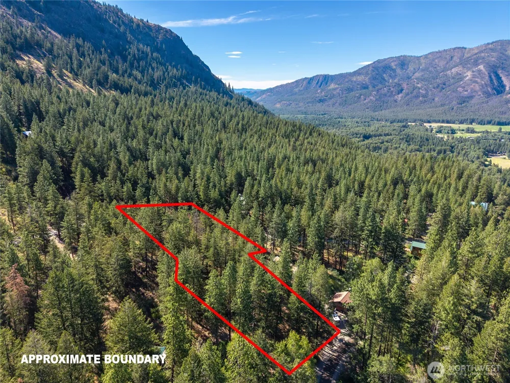 16 Highland Meadow Road Winthrop, WA 98862