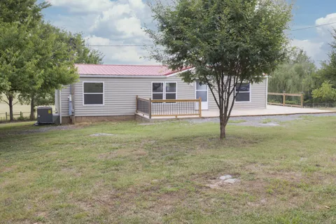 960 Ware Lane