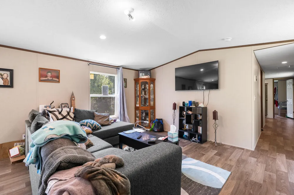 1006 Highway 2 Crandall, GA 30711