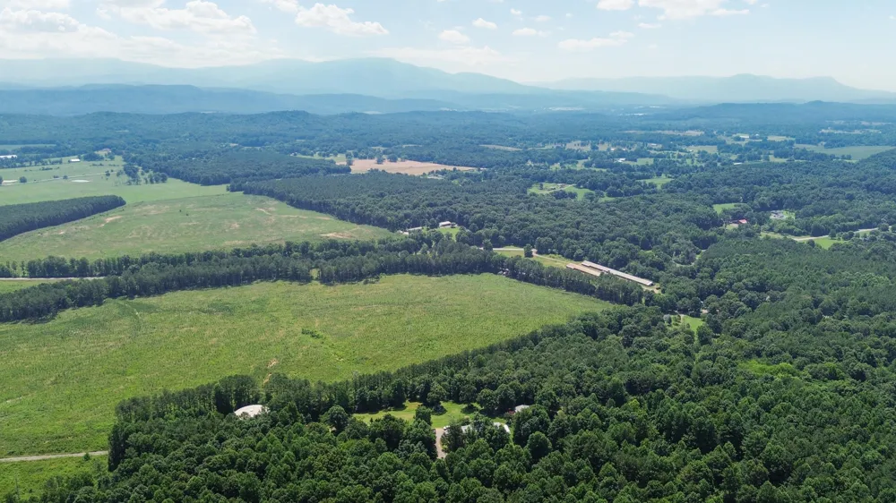 1006 Highway 2 Crandall, GA 30711