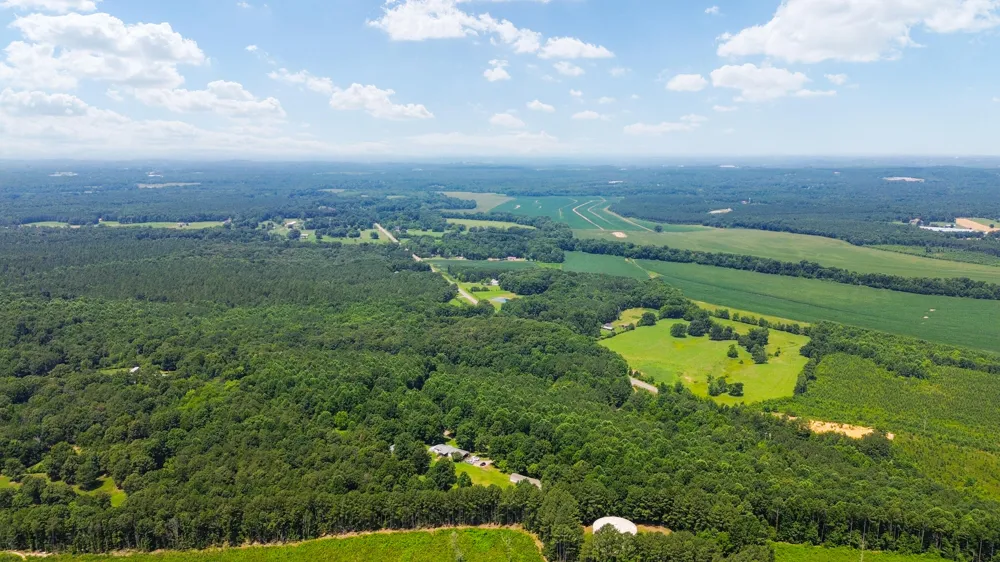 1006 Highway 2 Crandall, GA 30711