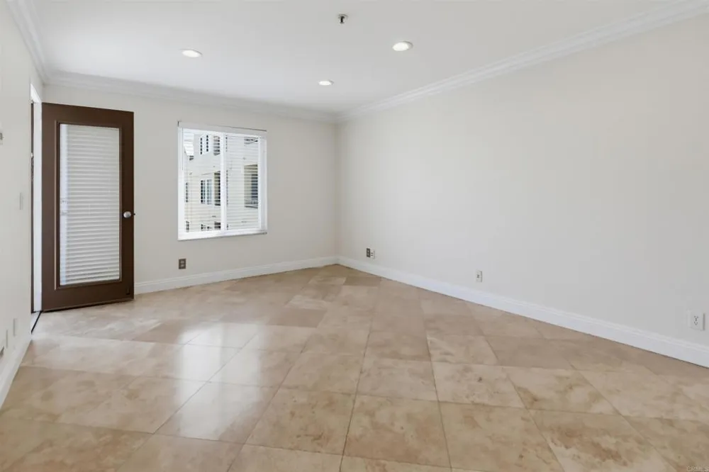 8889 Caminito Plaza Centro #7319 San Diego, CA 92122