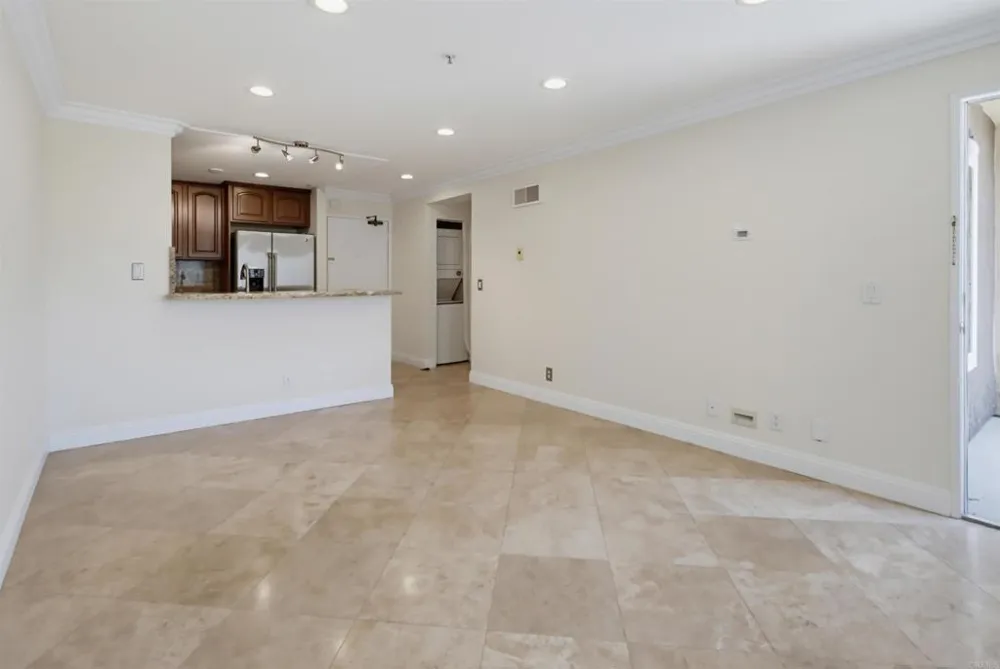 8889 Caminito Plaza Centro #7319 San Diego, CA 92122