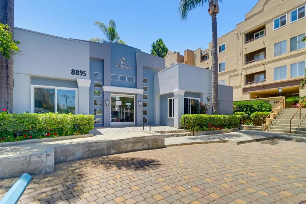 8889 Caminito Plaza Centro #7319 San Diego, CA 92122