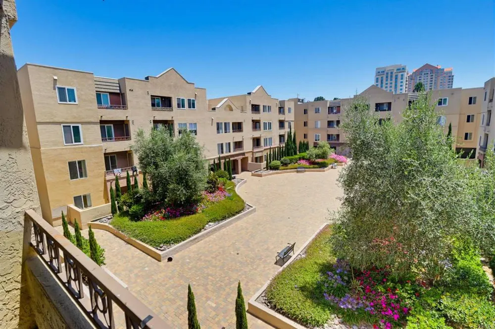 8889 Caminito Plaza Centro #7319 San Diego, CA 92122