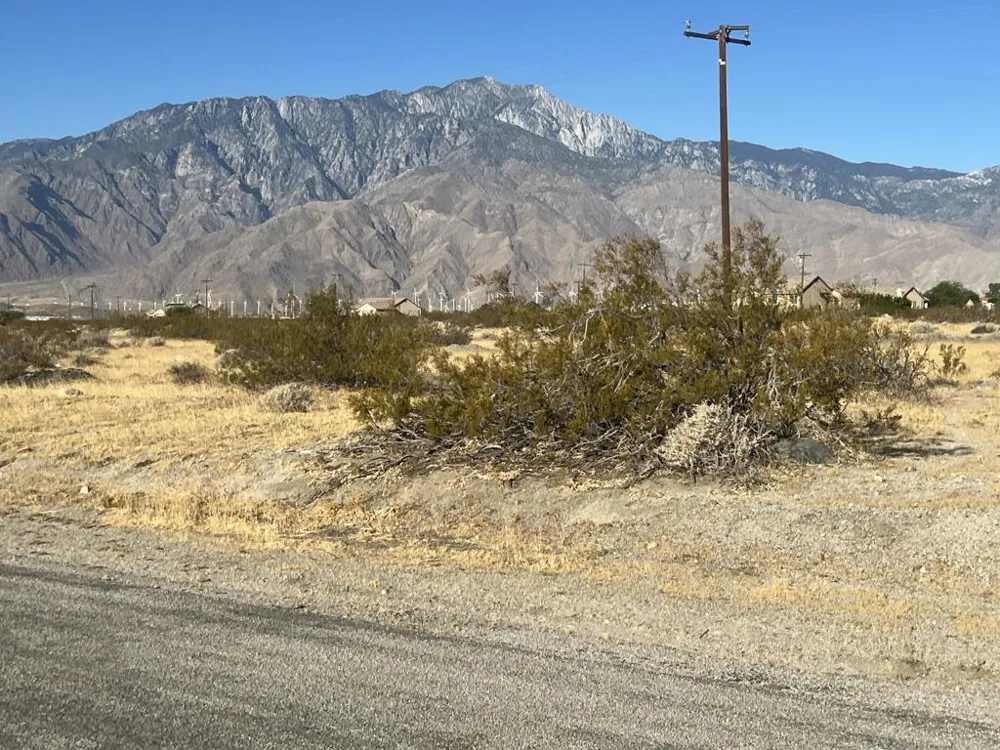 16439 Mauna Loa Rd Desert Hot Springs, CA 92240