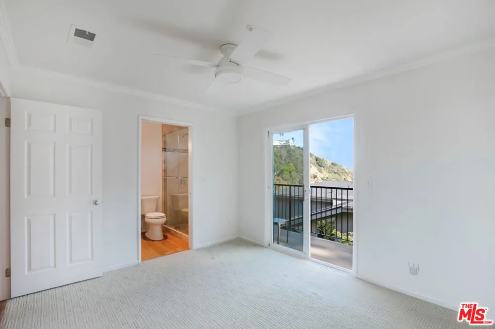 3855 Rambla Pacifico #D Malibu, CA 90265