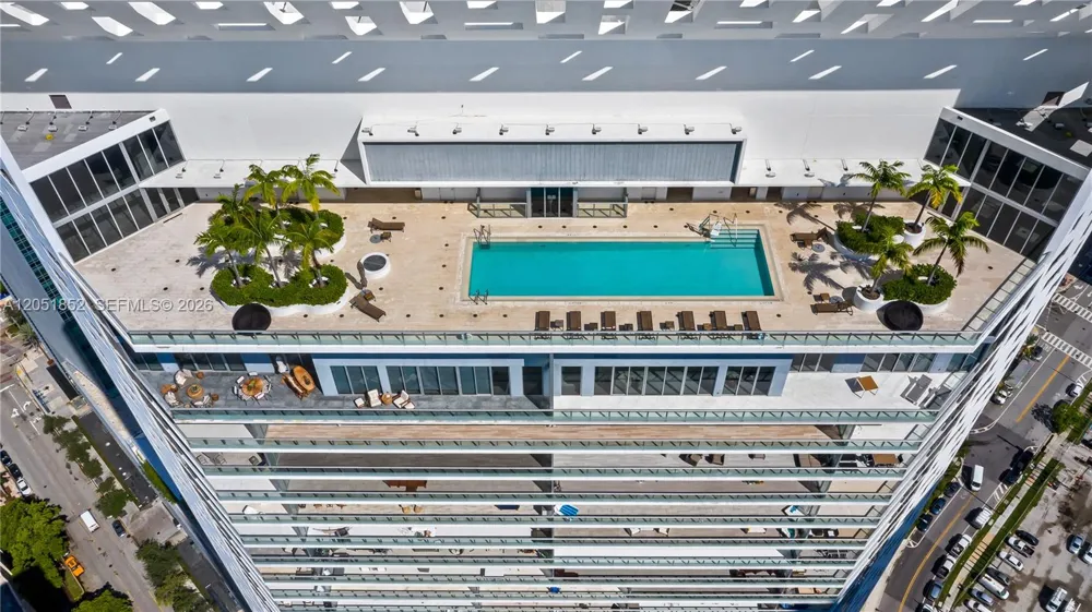 1300 Brickell Bay Dr #3804 Miami, FL 33131