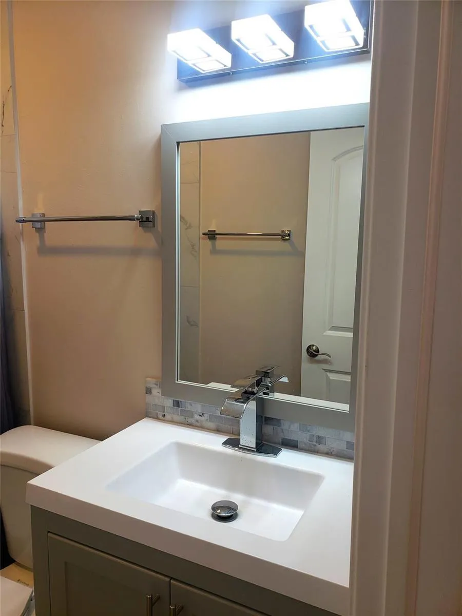 7897 Golf Circle Drive #303 Margate, FL 33063