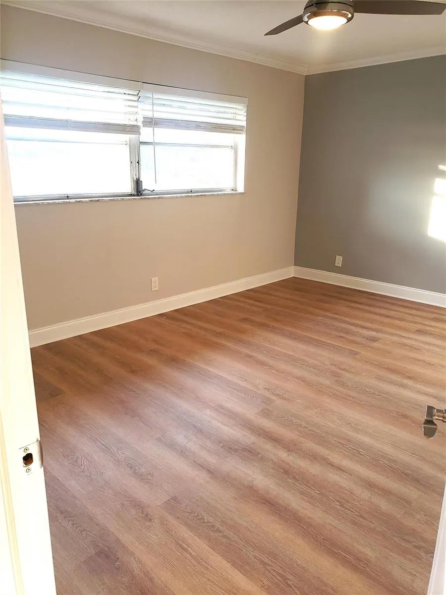 7897 Golf Circle Drive #303 Margate, FL 33063