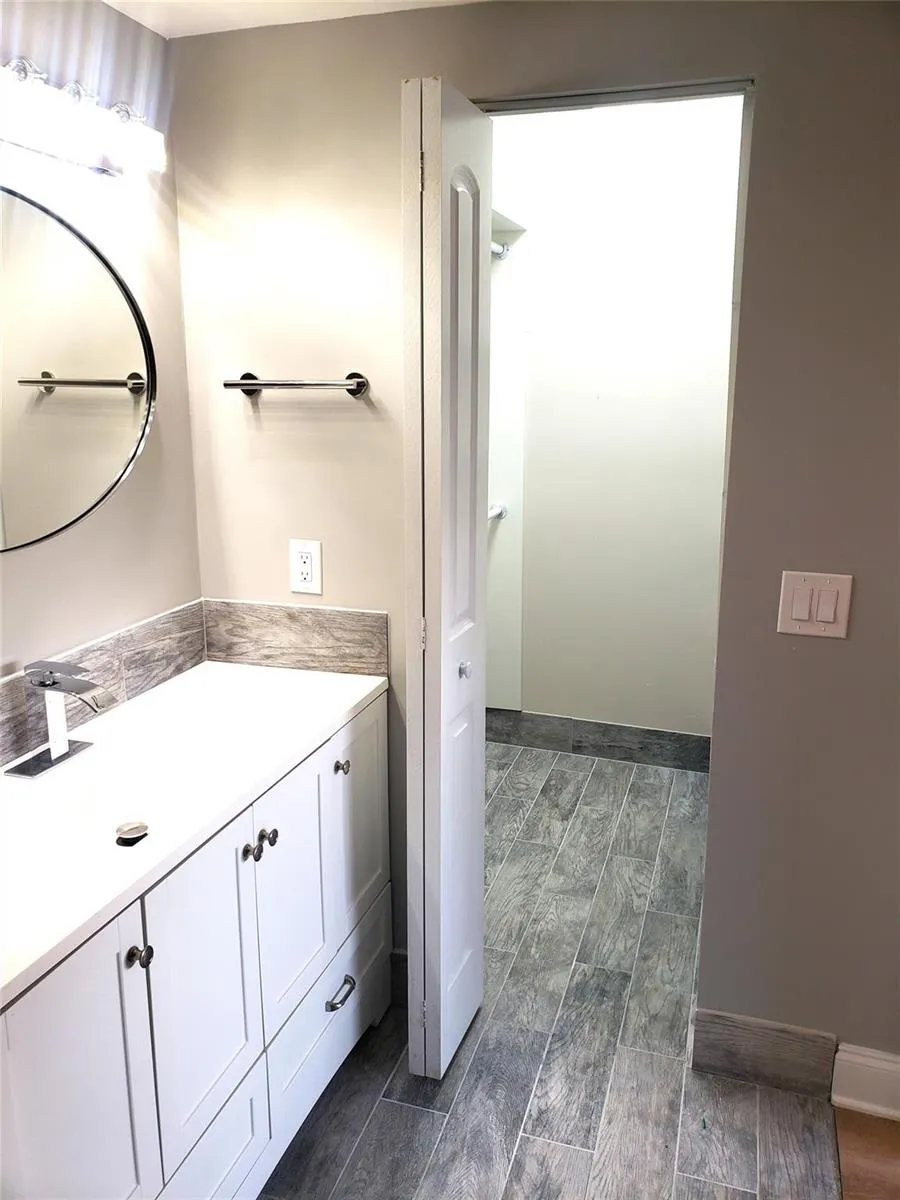 7897 Golf Circle Drive #303 Margate, FL 33063