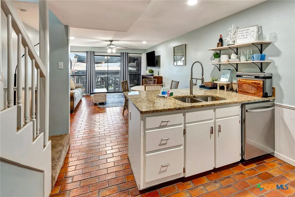 462 15th Street Unit #2 Cove Port O'Connor, TX 77982