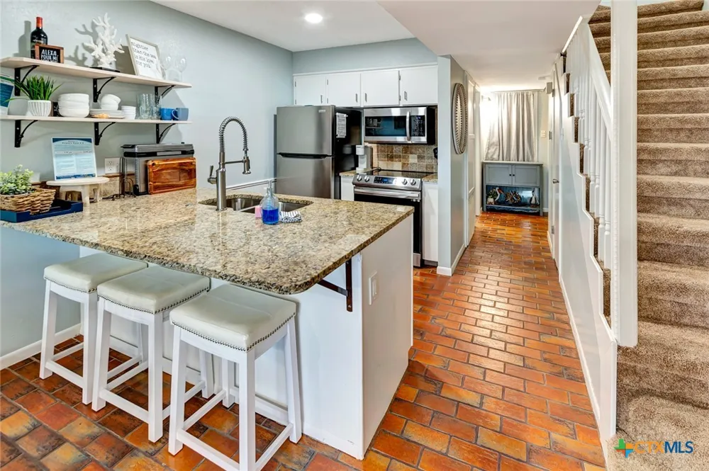 462 15th Street Unit #2 Cove Port O'Connor, TX 77982