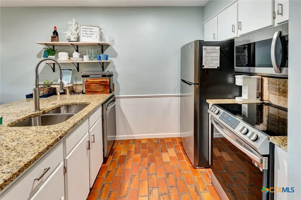 462 15th Street Unit #2 Cove Port O'Connor, TX 77982
