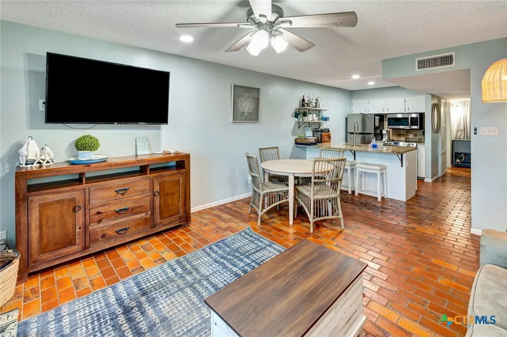 462 15th Street Unit #2 Cove Port O'Connor, TX 77982