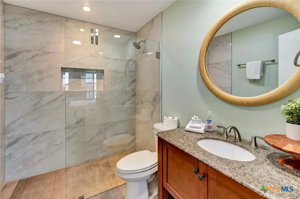 462 15th Street Unit #2 Cove Port O'Connor, TX 77982