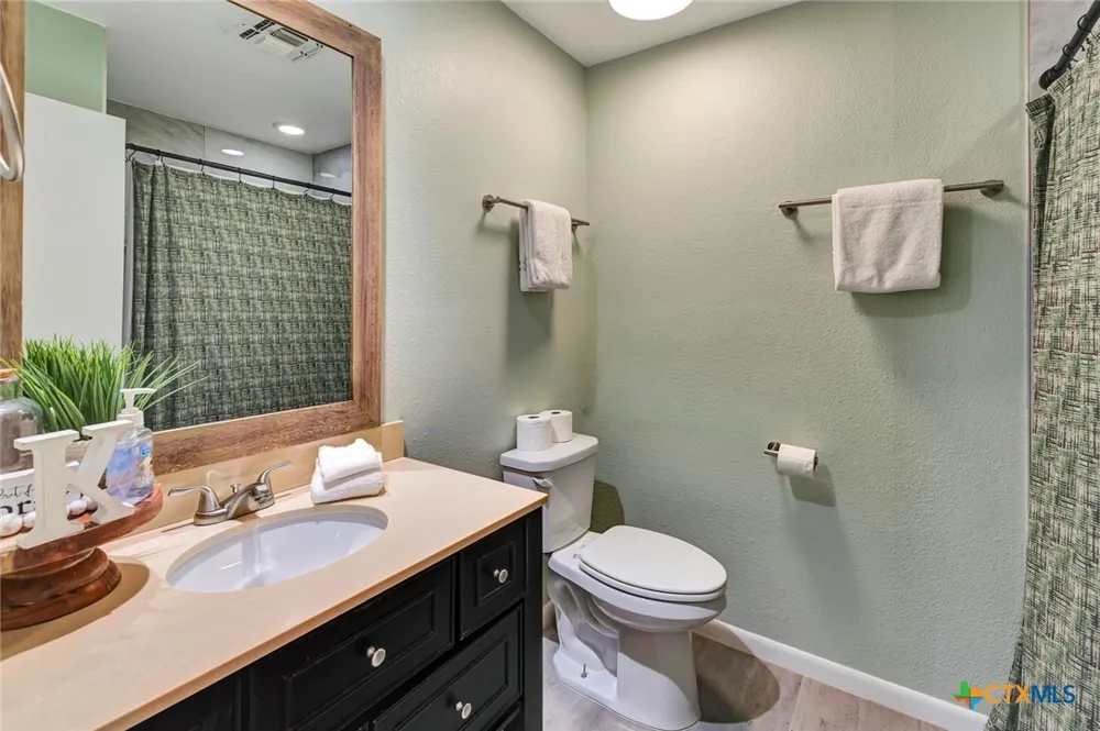 462 15th Street Unit #2 Cove Port O'Connor, TX 77982