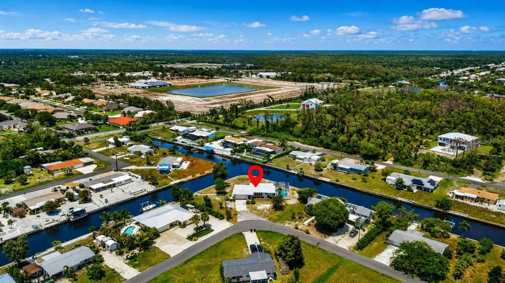 898 E 6TH STREET Englewood, FL 34223