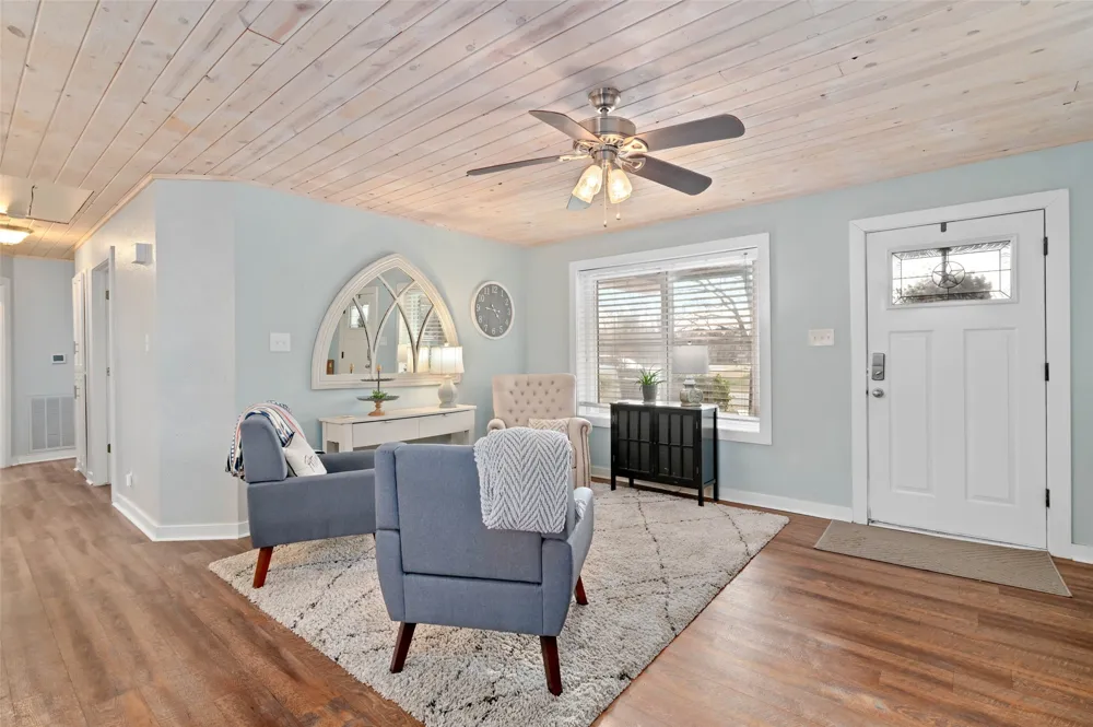 403 Magnolia Avenue Pottsboro, TX 75076