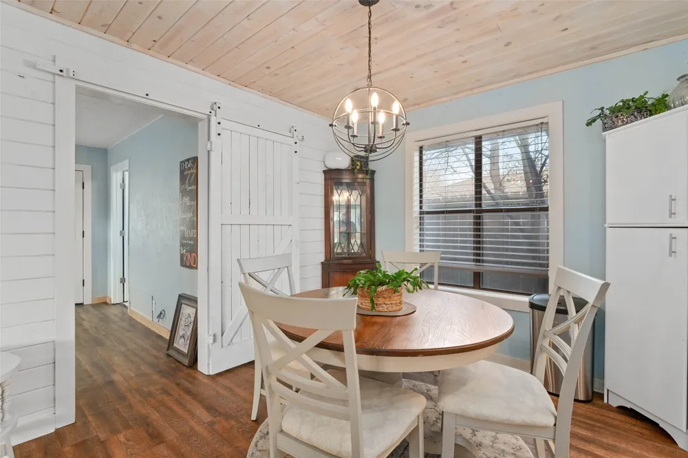 403 Magnolia Avenue Pottsboro, TX 75076