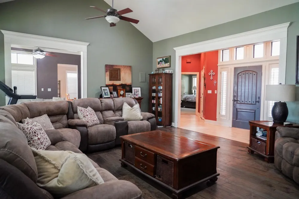 2915 Willow Creek Drive El Campo, TX 77437
